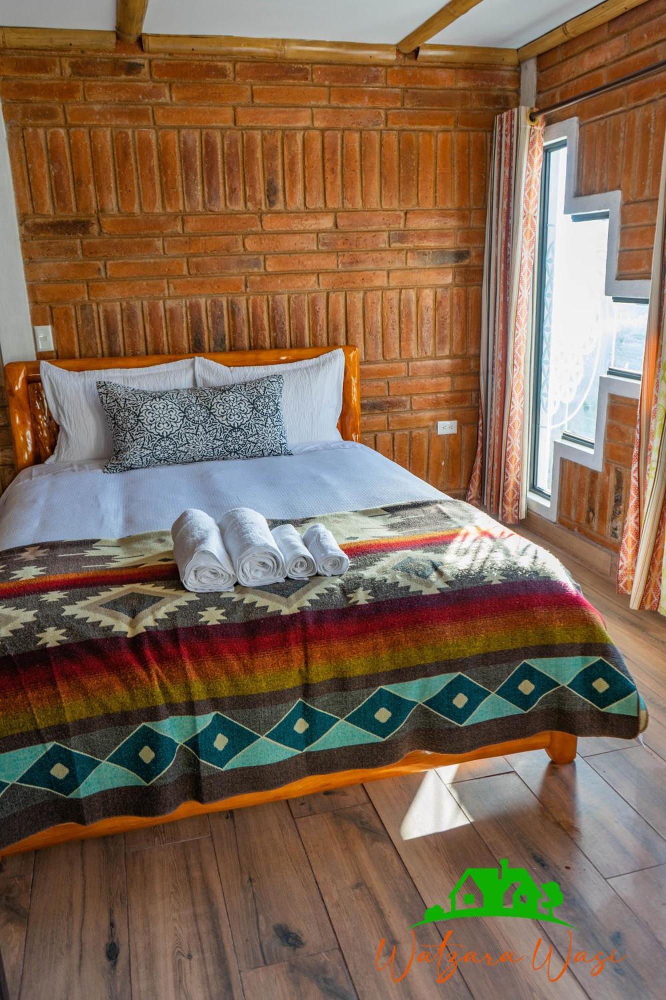 Watzara Wasi Cottage Familiar Camprestre Y Lofts En Cotacachi Exteriör bild